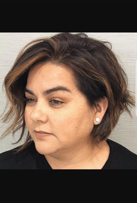 Hair Medium Short Length, Short Hair With Undercut Women Plus Size, Long Pixie Plus Size, Plus Size Chin Length Hair, Short Hair Cuts Plus Size Women, Short Hair Round Face Plus Size Over 40, Plus Size Womens Haircuts, Chin Length Hair Plus Size, Shirt Hair Chubby Face