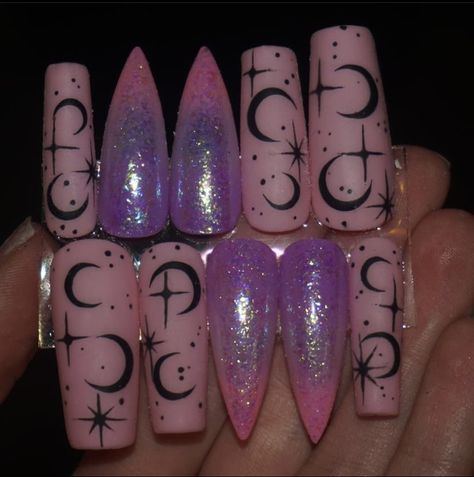 Pink Goth Nails, Pastel Goth Nails, Duo Ideas, Gothic Nail Art, Purple Goth, Cartoon Nails, Pink Goth, Press On, Latest Nail Trends