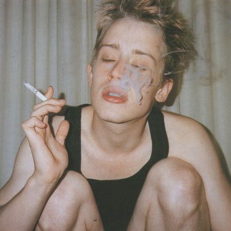 Macaulay Culkin, Richie Rich, Celebrities Male, On Stage, The Age, Celebrity Crush, Okay Gesture, Acting, London