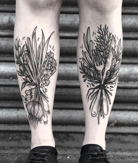 Garlic Tattoo, Homemade Tattoo Ink, Undercut Tattoos, Gold Tattoo Ink, Culinary Tattoos, Bones Tattoo, Tattoo Ink Colors, Homemade Tattoos, Chinese Watercolor