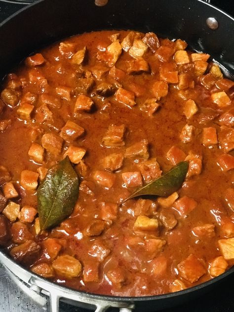 Chili Rojo Pork, Pork Red Sauce, Chile Rojo Pork, Pork Red Chili Recipes, Pork In Red Sauce Mexican, Authentic Mexican Pork Recipes, Chile Colorado Recipe Pork, Puerco Guisado, Chili Colorado Recipe Pork