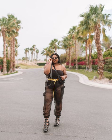 Dreamville Festival Outfits, Electro Festival Outfit, Plus Size Festival Outfit, Rave Outfits Plus Size, Tomorrowland Outfit, Coachella Looks, Rave Fits, Festival Inspo, Fall Fashion Skirts