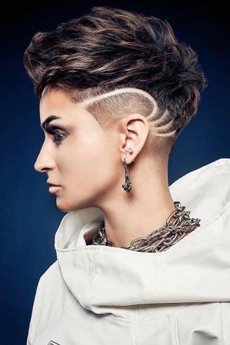 Unisex Haircut, Side Shave Design, Hair Tattoo Designs, Fade Haircut Styles, Androgynous Haircut, Undercut Designs, Shaved Hair Designs, Taper Fade Haircut, Haircut Styles