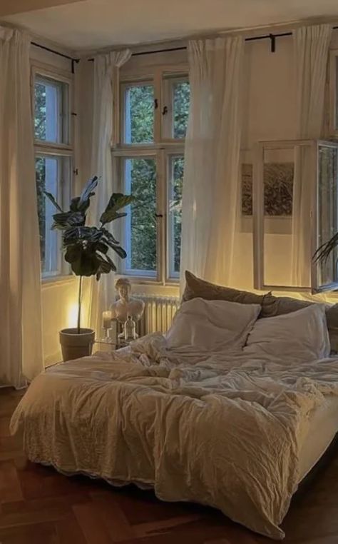 Bay Window Bedroom Ideas, Cozy Summer Bedroom, Folklore Aesthetic, Cozy Summer, Whispering Pines, Summer Bedroom, Big Bedrooms, Inspired Bedroom, Redecorate Bedroom