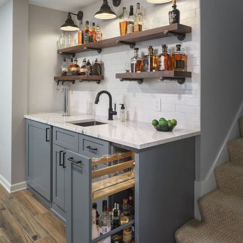 Rustic Chic Basement - Rustic - Home Bar - Philadelphia - by Glenbrook Cabinetry | Houzz Wet Bar Ideas Basement, Farmhouse Home Bar, Basement Wet Bar Ideas, Basement Cabinets, Wet Bar Basement, Garden Room Interiors, Wet Bar Designs, Basement Update, Basement Wet Bar