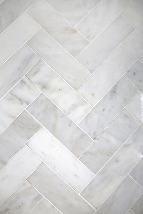 Wood Tile Bathroom Floor, Grey Wood Tile, Wood Tile Bathroom, Trendy Kitchen Tile, Marble Bathroom Floor, Stone Backsplash Kitchen, Marble Herringbone, Trendy Bathroom Tiles, Marble Tile Bathroom