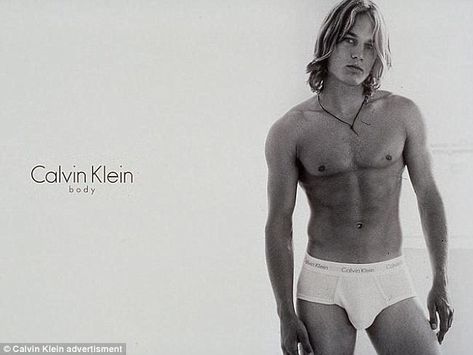 Travis Fimmel Calvin Klein, Vikings Travis Fimmel, Calvin Klein Models, Intimo Calvin Klein, Travis Fimmel, History Channel, Famous Men, Justin Bieber, Male Models