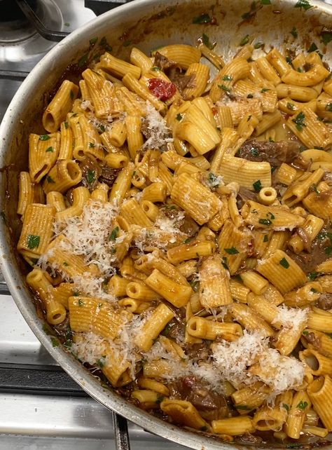 Beef Rigatoni, Rigatoni Pasta Recipes, Scott Conant, Italian Main Dishes, Braised Beef Short Ribs, Rigatoni Recipes, Warm Potato Salads, Shaved Parmesan, Rigatoni Pasta