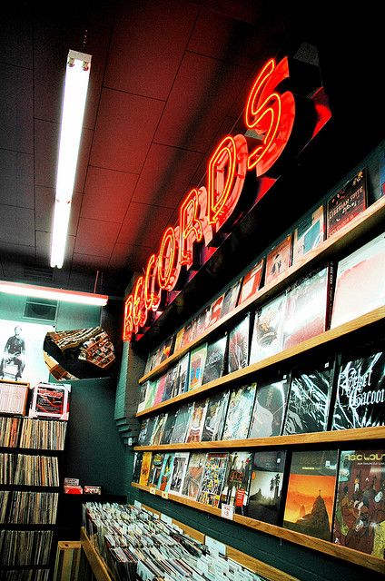 Vinyl Record Shop, The Get Down, Record Stores, Record Shop, Music Shop, Record Players, Music Aesthetic, Music Store, Playlist Covers