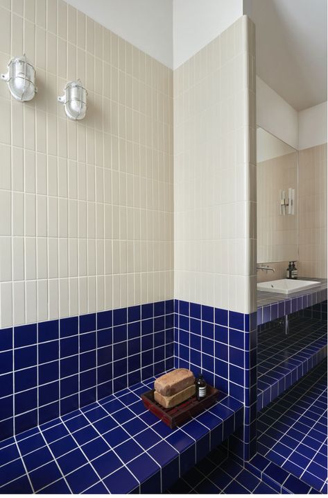 Blue Bathroom Tile, Bathroom Design Inspiration, Blue Bathroom, House Bathroom, Shower Design, House Inspo, Bathroom Renovation, Bathroom Inspiration, Modern Interior Design