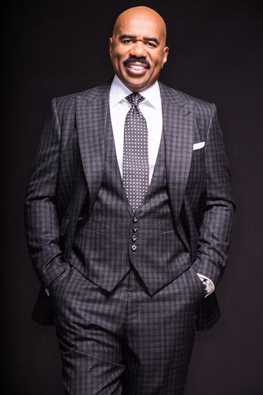 Steve Harvey: From Family Feud to The Formula for Success Harvey Suits, Steve Harvey Suits, Marjorie Harvey, Man In A Suit, Gta San Andreas, Steve Harvey, Family Feud, Fashion Suits For Men, Sharp Dressed Man