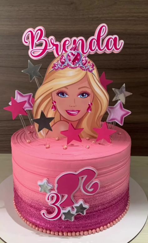 Barbie Cakes Ideas, Simple Barbie Cake Design, Small Barbie Cake, Pink Barbie Cake Birthdays, Barbie Inspired Cake, Barbie Cake Ideas Birthdays, Barbie Themed Birthday Cake, Barbie Birthday Cakes, Barbie Cake Design