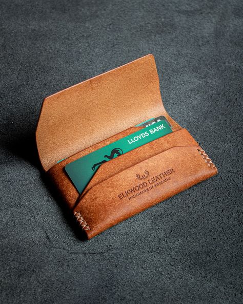 🚨 New Front Pocket EDC Wallet Now Live!! This one ticks all the boxes for that super slim minimalist carry at a really affordable price point 👌🏻 Pick yours up on our website now. Wallet Features - 100% Handmade - Front Pocket Carry - Hand-stitched with Premium Waxed Thread - Crafted from Full-grain Italian Leather - Develops a Rugged Patina - Holds up to 10 Cards + Folded Cash Dimensions - H6.5cm x W11cm closed Bonus discount code if you made it this far 😉 - NEWWALLET15 #minimalistwallet... Lloyds Bank, Edc Wallet, Minimalist Wallet, Ticks, Discount Code, Hand Stitched, Italian Leather, Made It, Leather Handmade