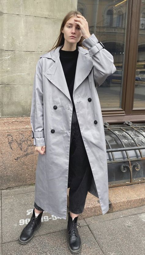 Gray Trench Coat Outfit, Outfit Planner, Outfit Inso, Trench Coat Outfit, Grey Trench Coat, Coat Outfit, Tomboy Style Outfits, Coat Outfits, Abayas Fashion