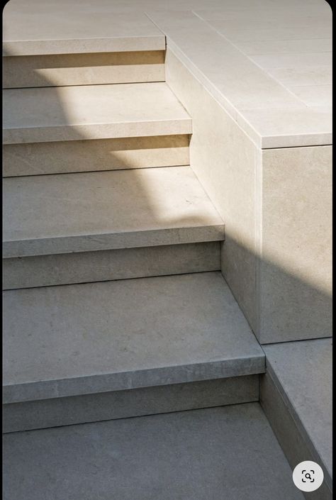 Travertine Steps, Travertine Stairs, Small House Design Kerala, Garden Slabs, Tiled Staircase, Outside Stairs, Front Porch Steps, Landscape Stairs, Front Door Steps