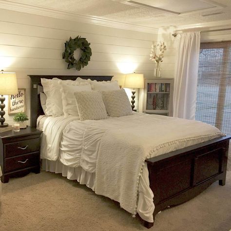 Shiplap Guest Bedroom Shiplap Bedroom Wall, Shiplap Bedroom, Shiplap Wall, House Bedroom, White Sheets, Country Bedroom, Farmhouse Bedroom Decor, Farmhouse Bedroom, Remodel Bedroom