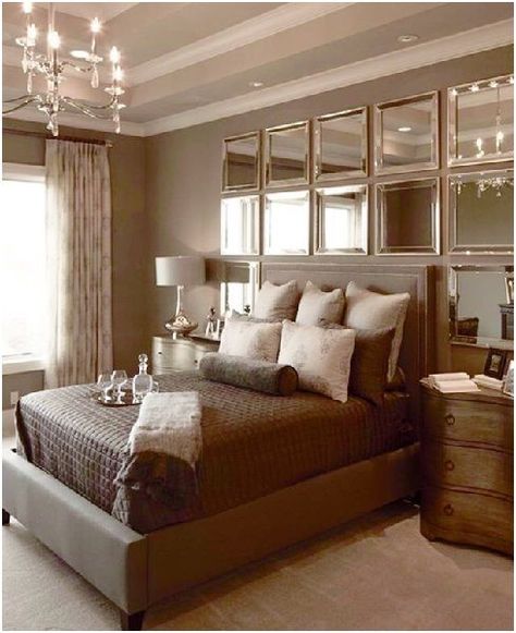 Mirror wall panels: 8 decorative mirrors to transform your home Mirrored Bedroom Furniture, Farmhouse Style Bedrooms, Mirror Headboard, Mirror Wall Bedroom, Modern Luxury Bedroom, Shabby Chic Interiors, Inspire Me Home Decor, Above Bed, Bedroom Headboard