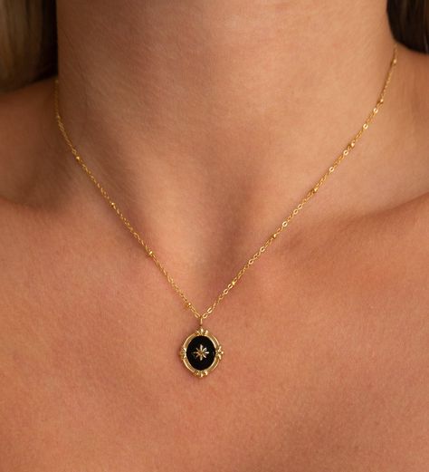 Maelle Necklace – JacqMaria Jewelry Gold Black Necklace, Gold Pendant Jewelry Simple, Edgy Gold Jewelry, Vintage Necklace Aesthetic, Gold And Black Jewelry, Black And Gold Jewelry, Gold Necklace Vintage, Black And Gold Necklace, Jewel Design