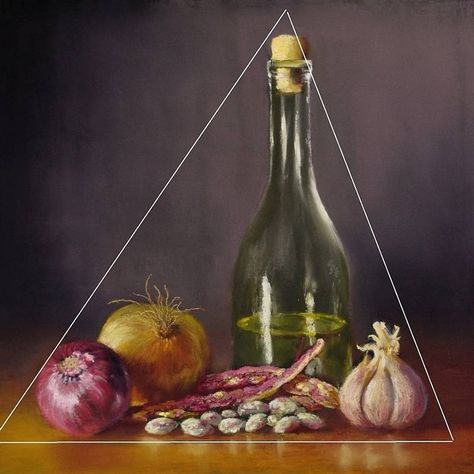 We looked at the concept of the triangle in my still life workshop yesterday... Painting Composition, Moody Food Photography, Still Life Pictures, Art Humor, Still Life Artists, Still Life Fruit, Golden Triangle, Drawings Of Friends, Composition Photography