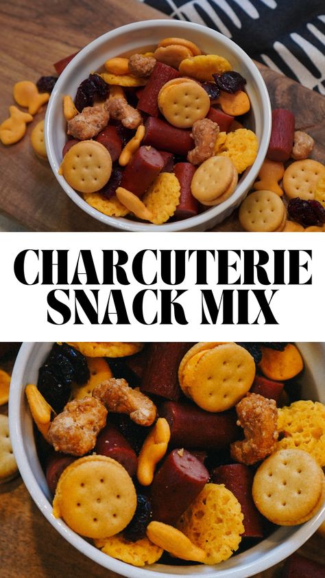 River Day Snacks, Creative Snacks For Adults, Beef Jerky Trail Mix Recipe, Trail Riding Snacks, Camp Themed Appetizers, Easy Sharable Snack, Hunting Snacks Simple, Protein Game Day Snacks, Fishing Snack Ideas