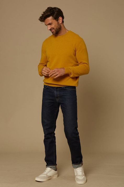 Mustard Yellow Outfit Men, Yellow Outfit Men, Mustard Yellow Outfit, Mens Smart Casual Outfits, Smart Casual Men, Yellow Outfit, Smart Casual Outfit, Yellow Mustard, Men Style Tips