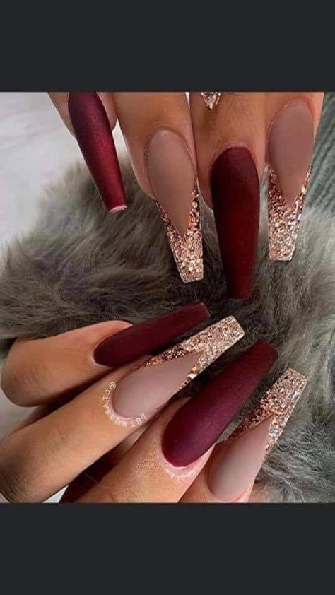 Burgundy Acrylic Nails, Quince Nails, Quinceanera Nails, Gold Acrylic Nails, Maroon Nails, Fall Acrylic Nails, Long Acrylic Nails Coffin, Acrylic Nails Coffin Pink, Burgundy Nails