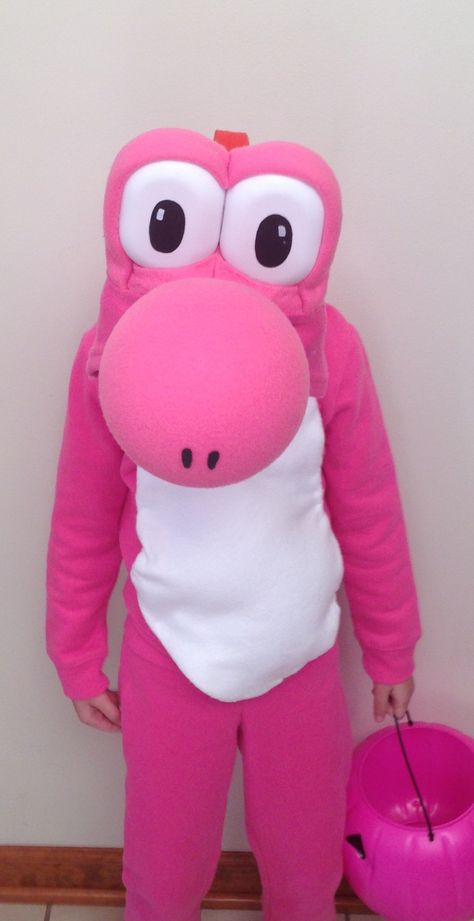 Pink Yoshi Halloween Costume Pink Yoshi Costume Diy, Pink Yoshi Costume, Yoshi Halloween Costume, Yoshi Outfit, Yoshi Halloween, Pink Yoshi, Yoshi Costume, Making Stuff, Super Mario Brothers