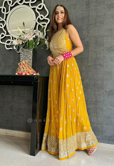 Yellow Dress Outfit For Haldi, Yellow Indian Outfit For Haldi Simple, Yellow Jumpsuit For Haldi, Haldi Outfit For Sisters Wedding, Haldi Jumpsuit Outfit, Diwali Outfit Ideas For Women 2022, Simple Haldi Dress Ideas For Sisters, Yellow Haldi Outfit For Sister, Haldi Ceremony Outfit For Sister Yellow