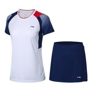 Sports Attire For Women, Badminton Outfit Women, Netball Outfits, Badminton Uniform, Badminton Outfit, Lining Badminton, Badminton Team, Badminton Club, Badminton Jersey