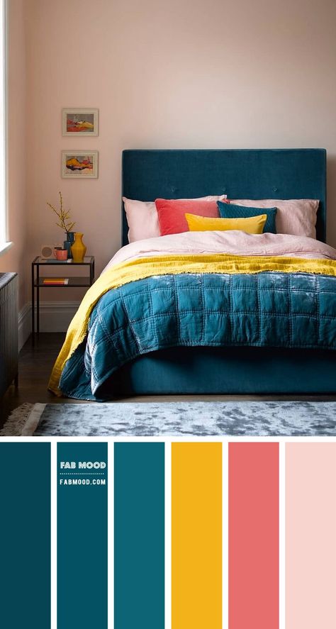 Deep Turquoise and Pink Colour Scheme for Bedroom Teal And Pink Bedroom, Pink Colour Combination, Blue Bedroom Colors, Turquoise Bedding, Coral Bedroom, Bedroom Turquoise, Wedding Color Palettes, Bedroom Color Combination, Teal Bedroom