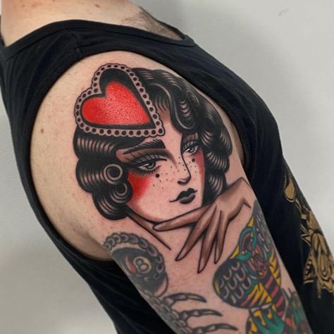 Traditional Women Tattoo, Traditional Tattoo Girl Head, Traditional Woman Tattoo, Lady Head Tattoo, Traditional Tattoo Girls, Hand Heart Tattoo, Designing Tattoos, Traditional Tattoo Woman, Chicken Tattoo