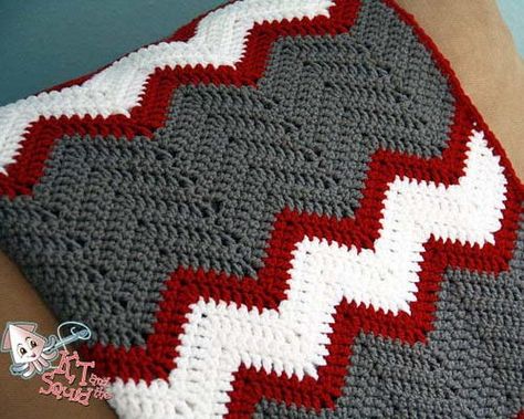 Vintage Chevron Blanket Monkey Blanket, Motifs Afghans, Chevron Afghan, Crochet Blanket Chevron, Crochet Chevron, Bandeau Au Crochet, Crochet Throw Pattern, Chevron Crochet, Chevron Blanket