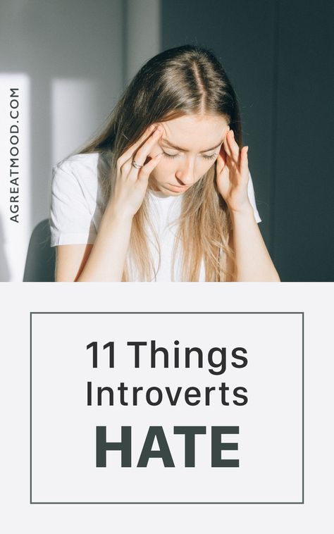 Depending on your personality type, there may be certain things you simply can’t tolerate. Introverts — those who are usually quiet and reserved — tend to hate drama, intrusive behavior, unexpected changes of plans, and, of course, misconceptions about their personality type. Here are 11 things most introverted people just can’t stand… Introvert Personality Traits, Moody Person, Introverted Thinking, Introvert Personality, Quiet People, Shy People, Introvert Problems, Care Less, Creepy Facts