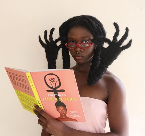 Radfem radical feminist feminism black woman hair women womyn Protective Hairstyles Braids, Hair Reference, African Beauty, Art Poses, Protective Hairstyles, Hair Designs, Drawing People, Braid Styles, Pose Reference