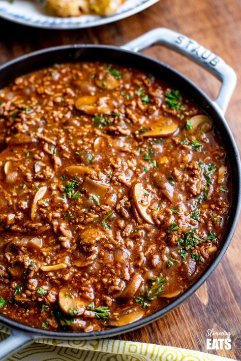 Minced Beef Recipes Easy, Beef And Mushroom Recipe, Whole30 Beef, Beef With Mushroom, Minced Beef Recipes, Minced Meat Recipe, Healthy Beef Recipes, Mushroom Recipe, Mince Recipes