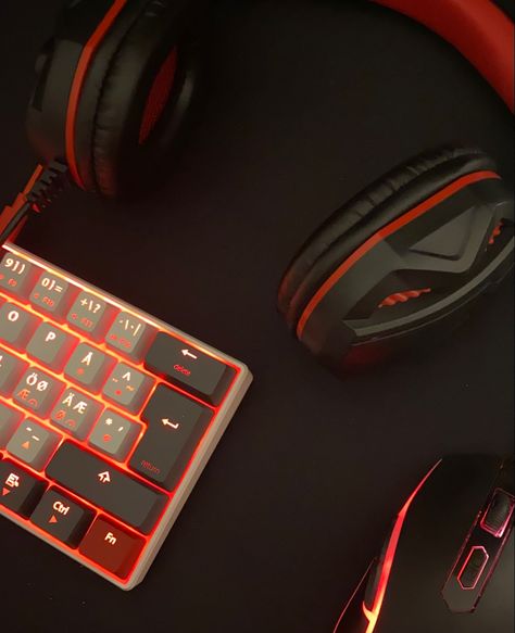 Gaming Red Aesthetic, Orange Gamer Aesthetic, Orange Gaming Aesthetic, Alvin Boy Aesthetic, Gamer Guy Room Aesthetic, Red Male Aesthetic, Orange Boy Aesthetic, Red Gamer Aesthetic, Red Gaming Aesthetic