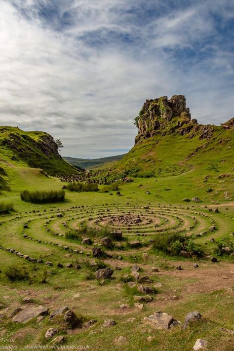 Isle Of Skye Fairy Glen, The Fairy Glen Scotland, Fairy Glen Isle Of Skye, Scotland Landscape Photography, Scotland Isle Of Skye, Scotland Countryside, Scotland Scenery, Skye Island, Scotland Pictures