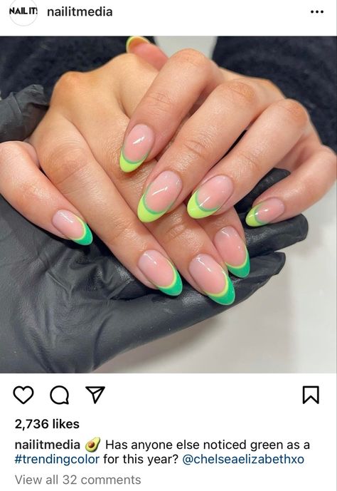 Bright Green Tip Nails, Green And Yellow French Tip Nails, Lime Green Nail Tips, Green Yellow Nail Art, Lime Green Nails French Tip, Green And Yellow Nails Design, Lime Green French Tip, Lime Green French Tip Nails, Yellow Green Nails