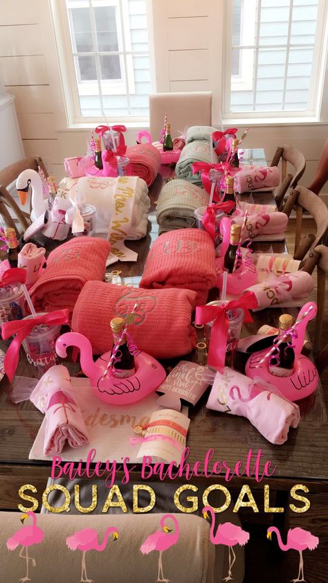 Let's flamingle! #bachelorette #letsflamingle #thefinalstrut #flamingos #bachelorettepartyideas Flamingle Bachelorette, Flamingo Bachelorette Party, Flamingo Bachelorette, Flamingo Themed Party, Disney Bachelorette, Let's Flamingle, Bachelorette Party Weekend, Outfit 2020, Bachelorette Party Beach