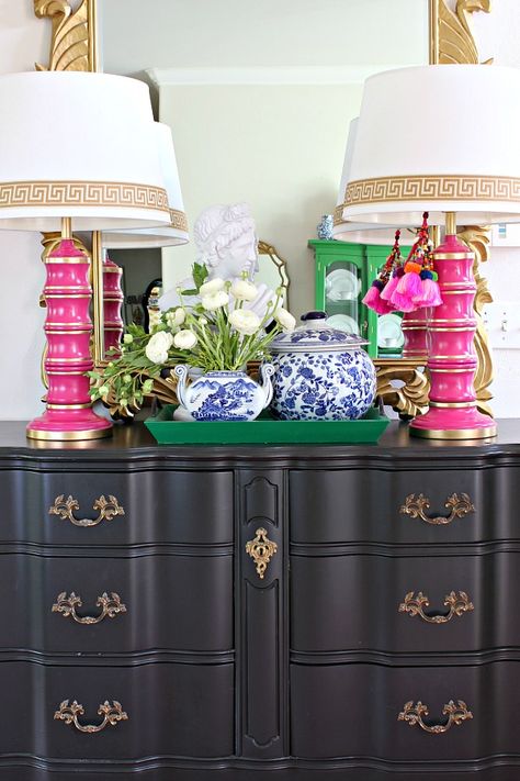 Pink China Cabinet, Estilo Kitsch, Paint Color Guide, Dimples And Tangles, Tricorn Black, Doors Kitchen, Black Dresser, Preppy Decor, Chinoiserie Decorating