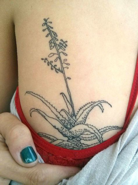 Flower Plant Tattoo, Aloe Flower, Handpoke Tattoo, Plant Tattoo, Poke Tattoo, Dainty Tattoos, Time Tattoos, Friend Tattoos, Custom Tattoo