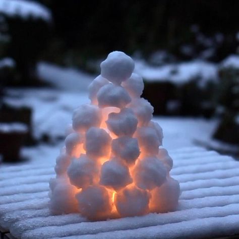 Snow lantern – watch to the end to see night fall!🌛I grew up making these, #snölykta (check the tag!😻) they're called in Swedish, one thing to do with the exciting first snow! Do you make something like this too? . If you like to have a go at making one, wetter snow (eg around 0Cº) is easiest to shape. ❄️Make balls and place them in a 20cm (8inch) circle. ❄️Place layer by layer like a cake, making the circle smaller each time till you have a tipi shape! ❄️Carefully remove one ball from the ... Snow Lantern, Ice Lanterns, Snow Lights, Asthetic Pics, Snow Light, Layer By Layer, Winter Mood, Cake Making, First Snow