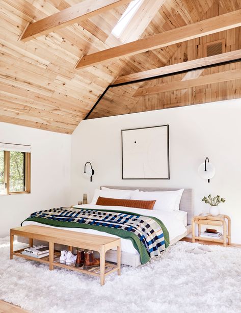 We Are Renting Out the Mountain House...But To Who? - Emily Henderson Mountain House Design, Bedroom Upgrade, Cama King, Emily Henderson, Dreamy Bedrooms, Make Your Bed, Rustic Bedroom, Mountain House, Bedroom Styles