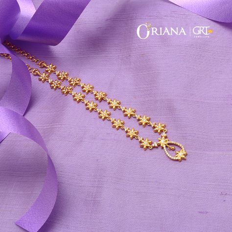 Versatile lightweight jewellery. Necklace Product Code: 135A549667 Weight: 22.707 gms Approximate Price: Rs. 101,382 Buy now: https://bit.ly/2q3AAsc #OrianabyGRT #GoldJewellery Lightweight Jewellery, Bday Dress, Kids Gold Jewelry, Haram Designs, Gold Bracelet Simple, Neck Pieces Jewelry, Gold Bridal Necklace, Antique Necklaces Design, Antique Necklaces