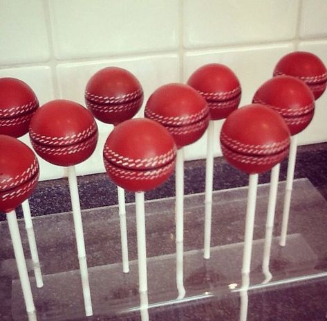 Cricket Theme Birthday Party Ideas, Cricket Party Decorations, Cricket Party Ideas, Cricket Theme Birthday Party Decoration, Outdoor Birthday Party Ideas, Cricket Party, Cricket Birthday Cake, Cricket Theme Cake, Cricket Cake