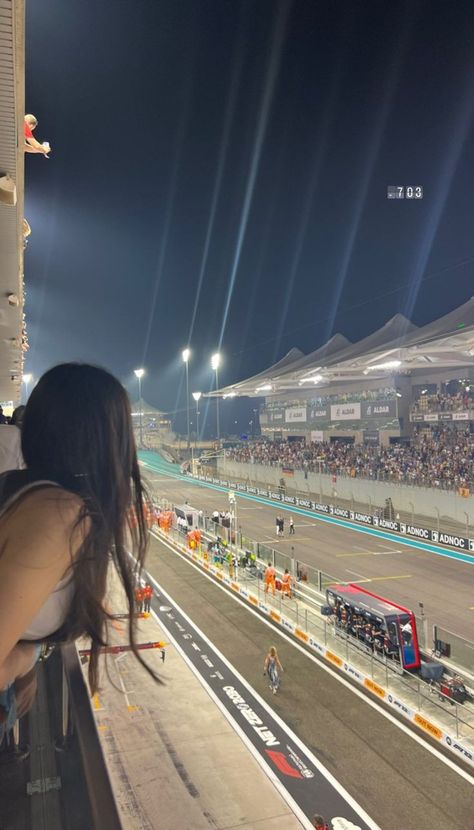 F1 Wag Aesthetic Mercedes, Wag Life Aesthetic F1, F1 Race Aesthetic, Formula 1 Girl Aesthetic, Wag Aesthetic F1, F1 Aesthetic Girl, F1 Girl Aesthetic, Formula One Aesthetic, Formula 1 Aesthetic