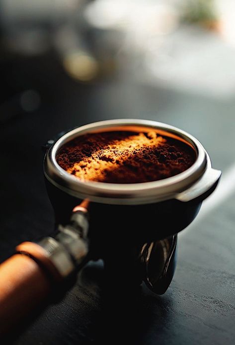 Coffee Photography Instagram, Coffee Aesthetic Photography, Coffee Photography Aesthetic, Coffee Marketing, Coffee Content, Morning Coffee Photography, Coffee Shop Photography, Coffee Shot, Ivy House