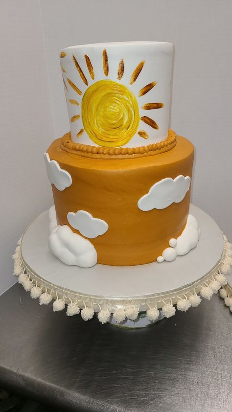 First Trip Around The Sun Cake Ideas, Sun Cake Ideas, Here Comes The Sun Cake, Sun 1st Birthday Cake, Sun Theme Cake First Birthdays, Sonshine First Birthday Boy, First Birthday Cake Sunshine, Sunshine Birthday Cakes, Royal Baby Shower Theme