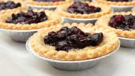 Saskatoon Tarts Recipe, Saskatoon Berry Tarts, Saskatoon Tarts, Saskatoon Berry Recipes, Saskatoon Recipes, Saskatoon Berry Recipe, Butter Tarts Recipe, Saskatoon Berry Pie, Berry Butter