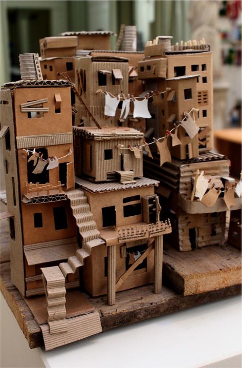 Cardboard City, Cardboard Houses, Cardboard Sculpture, Cardboard House, Cardboard Art, Beginners Knitting, Miniature Houses, Paper Houses, Paper Clay